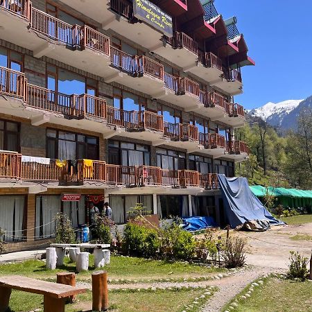 Himalayan Central Heritage Resort, Manali - Most Awarded Riverside Resort Экстерьер фото